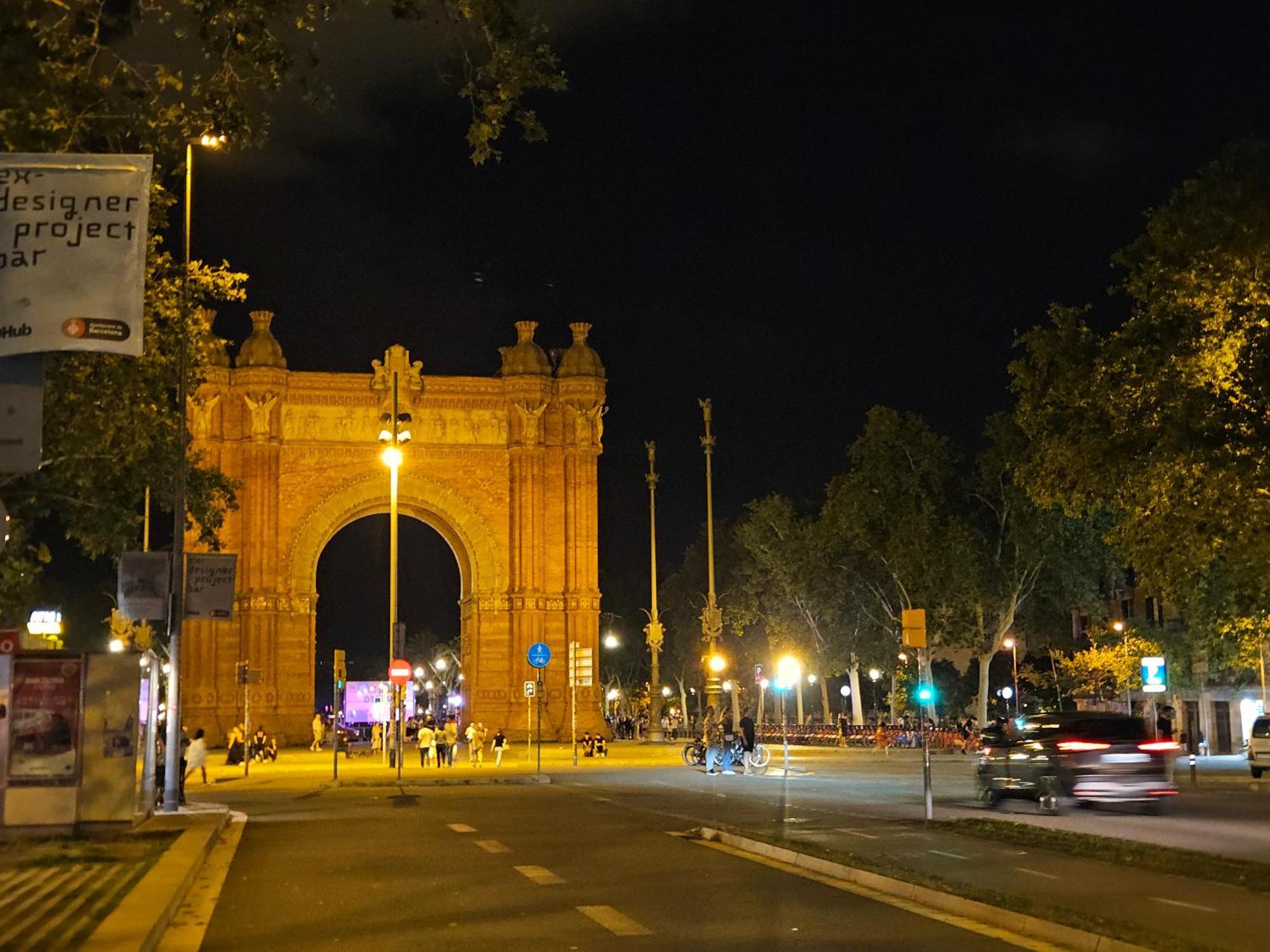 Hermoso Apartamento Barcelona Luaran gambar